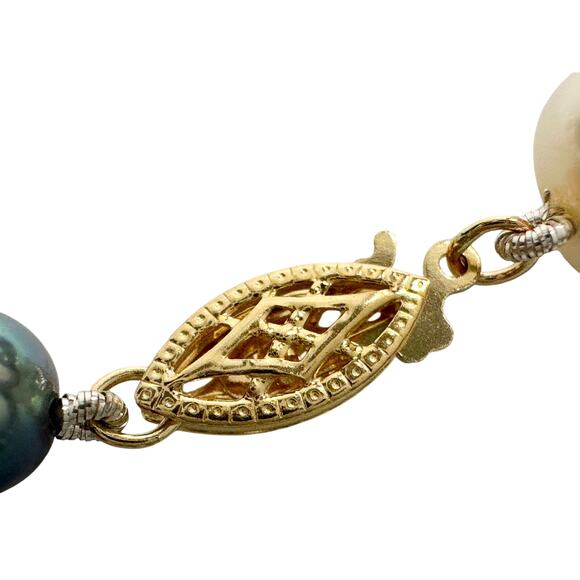 14kt Gold Hand Knotted 7mm Peacock Black (Bluish) & White Pearl Necklace 17" - Picture 6 of 10